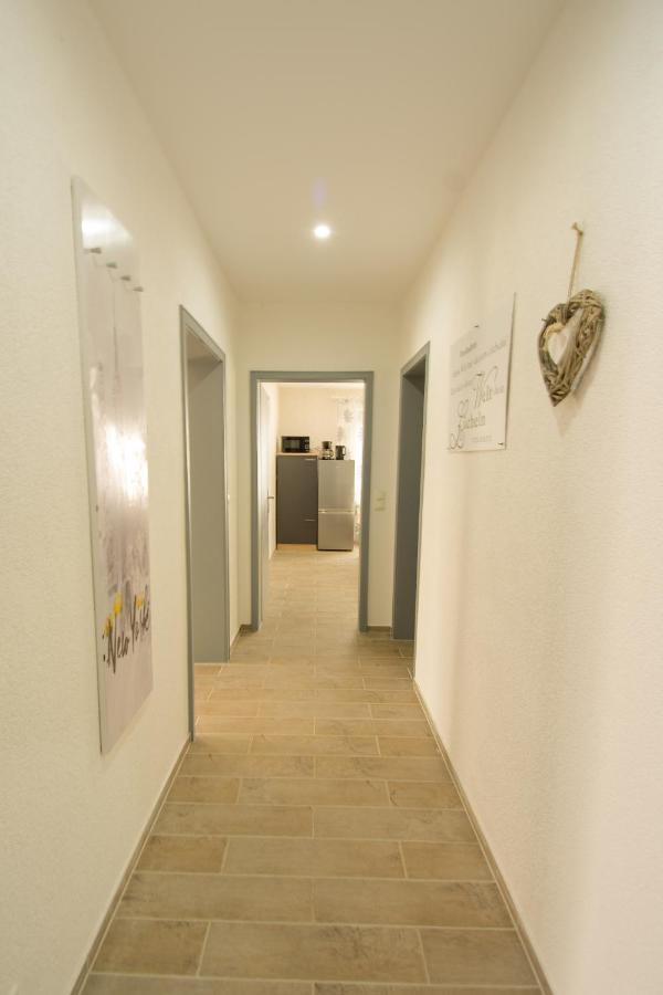 Mainzimmer - Business Apartments Hasloch  Bagian luar foto