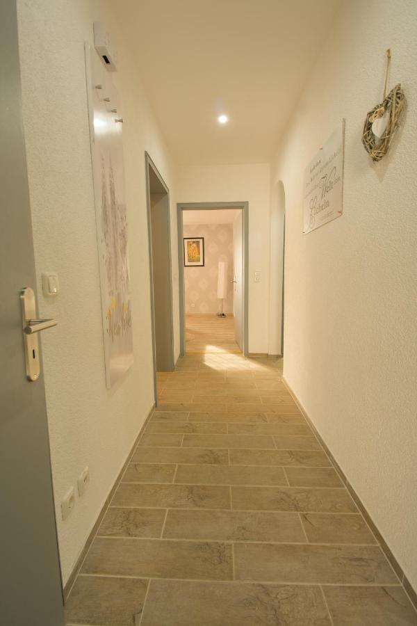 Mainzimmer - Business Apartments Hasloch  Bagian luar foto
